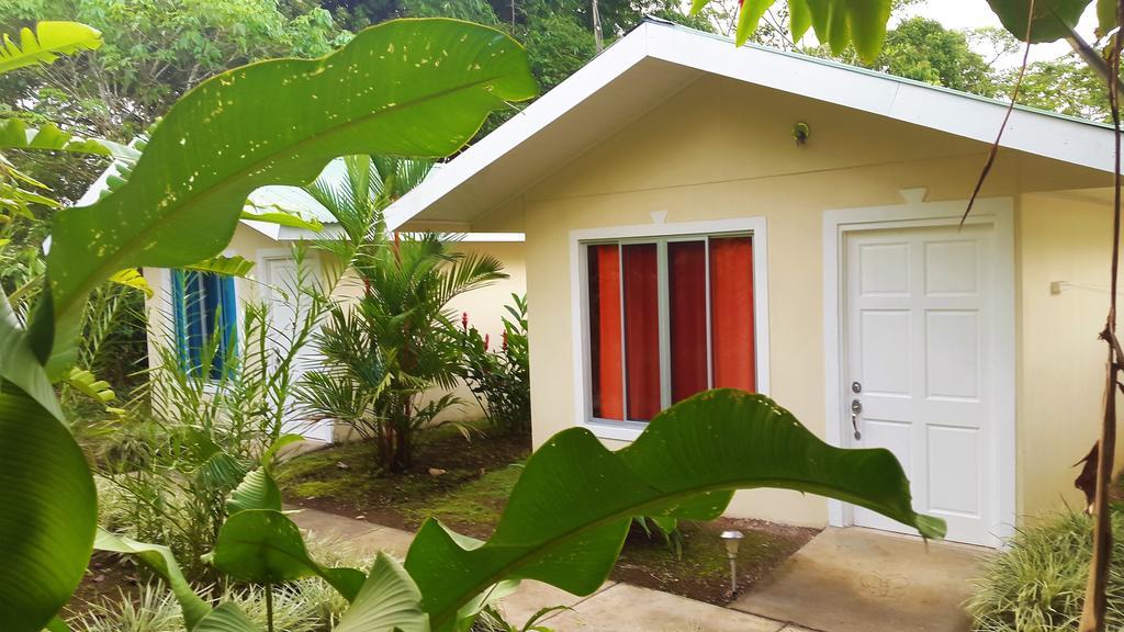 Tropical Paradise Bungalows Pital  Kültér fotó